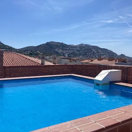 شقة Avec Piscine Dans Le Centre De روساس